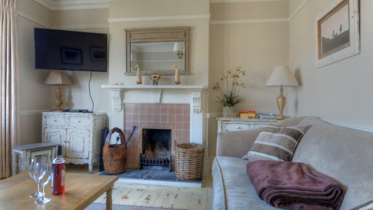 2 Hadleigh Villas ليم ريجيس المظهر الخارجي الصورة