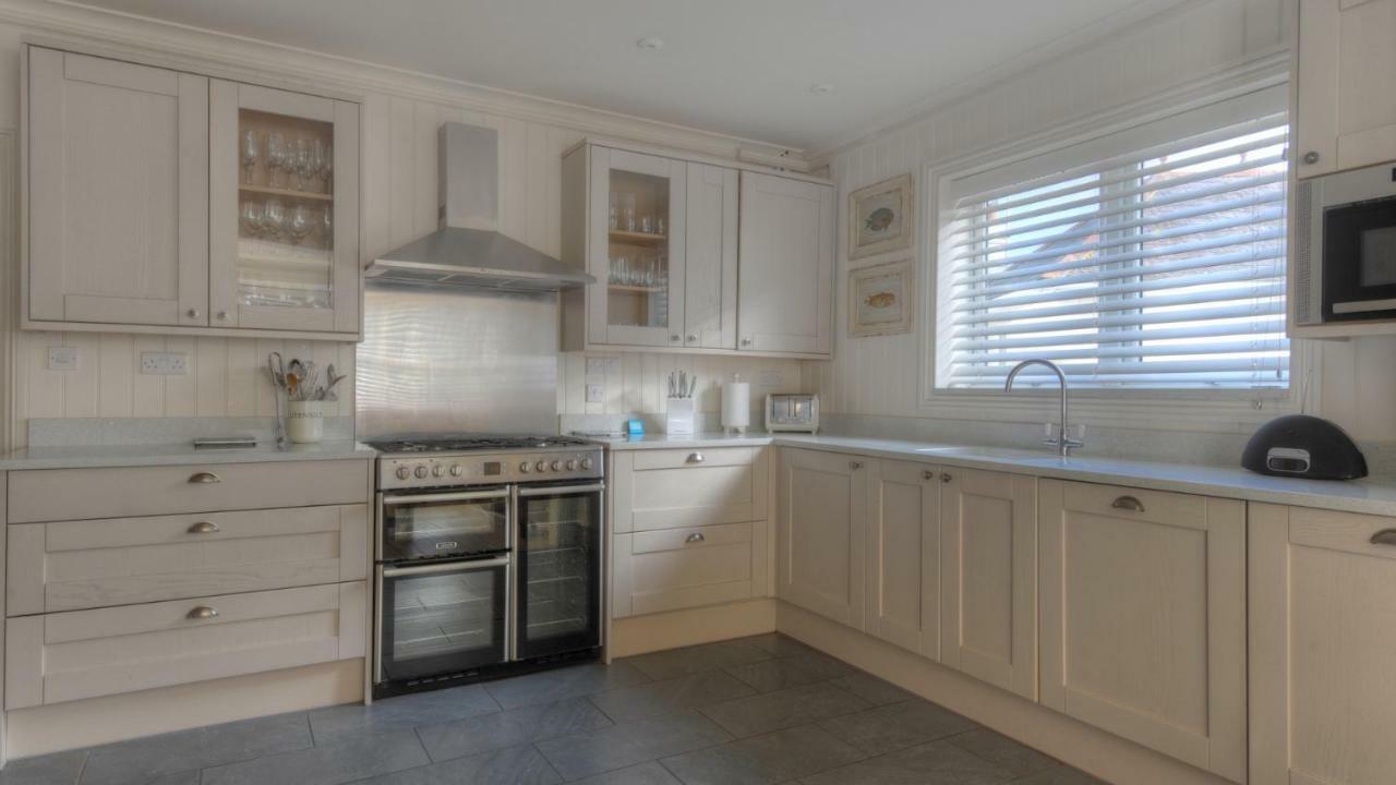 2 Hadleigh Villas ليم ريجيس المظهر الخارجي الصورة
